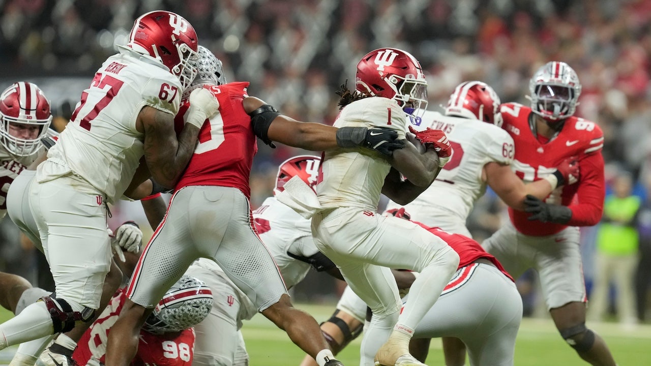 Indiana wins Big 10 championship after Ohio State flubs short field goal